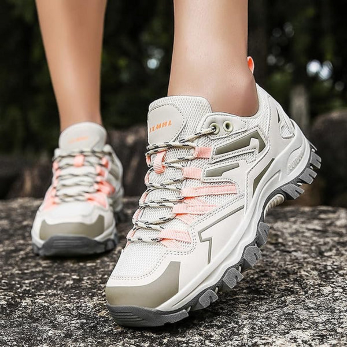 Ladies' Walking Shoes - Robust, Comfortable and Water-Repellent
